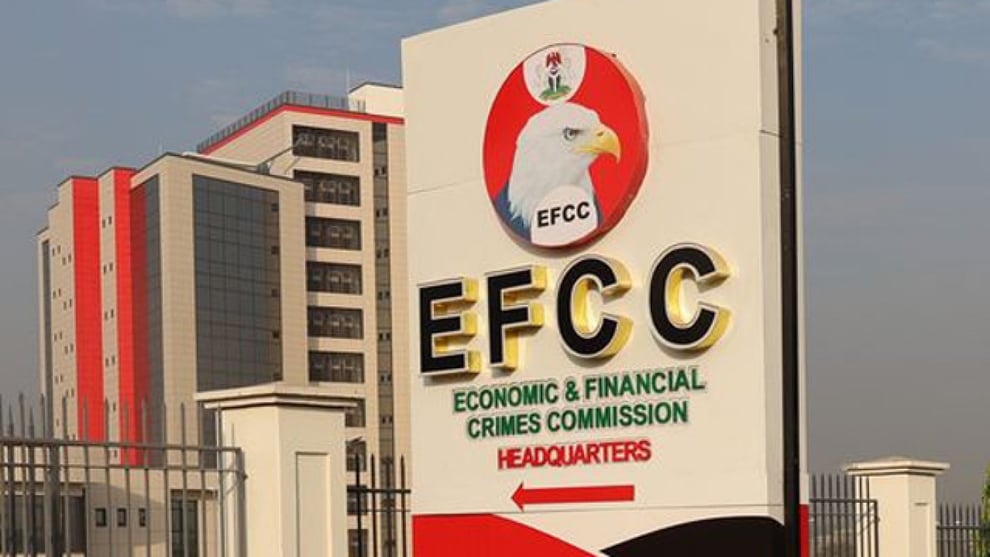 EFCC arrests four brothers, 30 others for Internet fraud