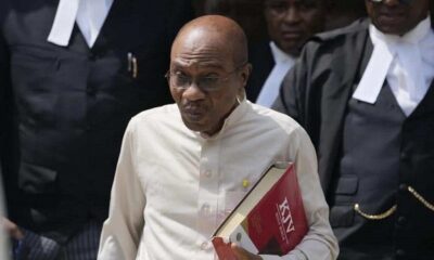 EFCC grills Emefiele over alleged $15b foreign debts, new currency