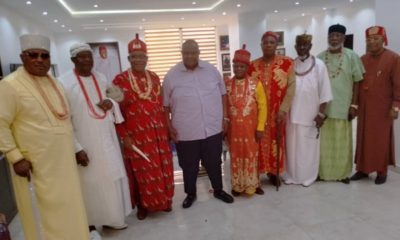 Chief Iwuanyanwu and the visiting Igbo Chiefs