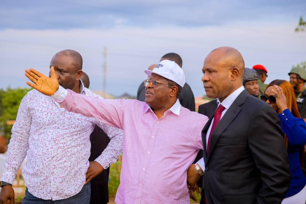 • Works Minister, Engr Dave Umahi and Enugu Gov Peter Mbah while inspecting the bridge in Enugu on Thursday