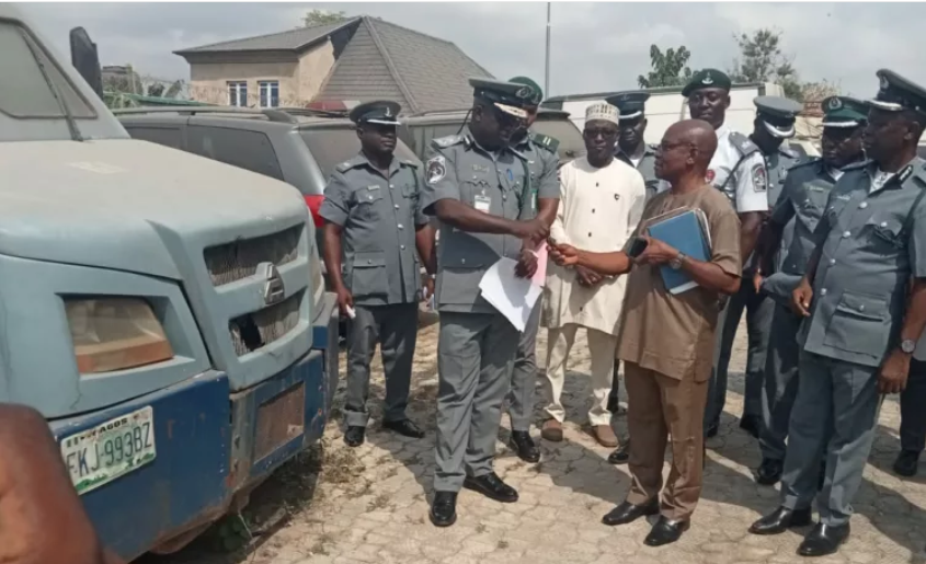 Customs releases to Bank Bullion Van, N24.5m impounded for smuggling rice