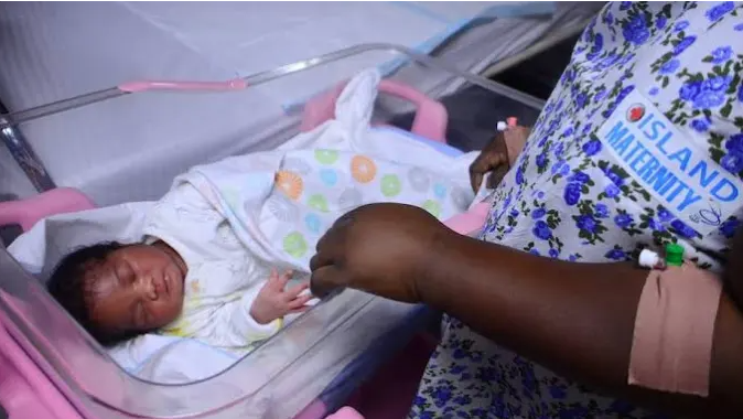 Woman in police net for attempting to drown 5-month old baby in Ogun